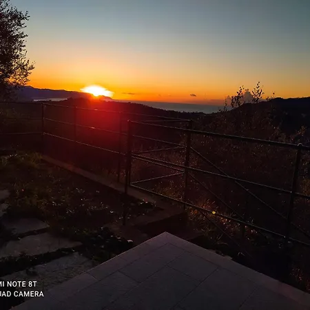 Tigullio Hills Appartement *